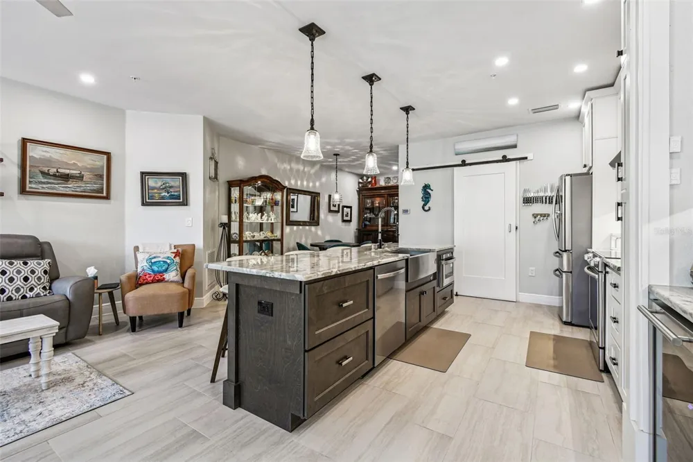 6331 SUNSET BAY CIRCLE Apollo Beach, FL 33572