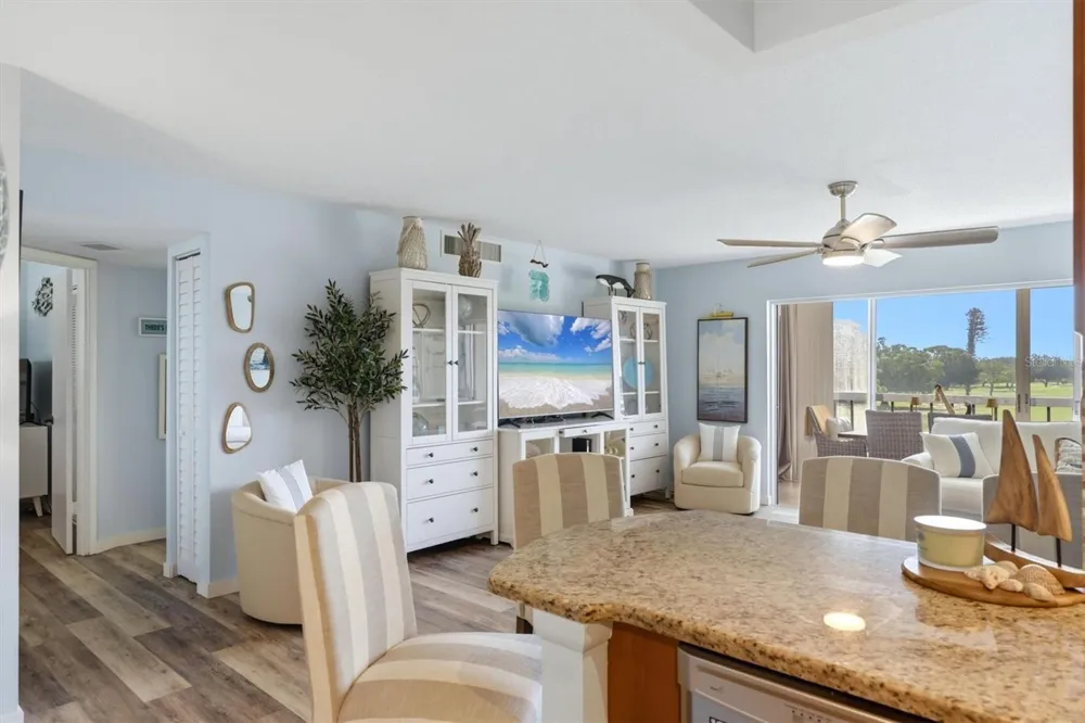 4040 IRONWOOD CIRCLE #304F Bradenton, FL 34209