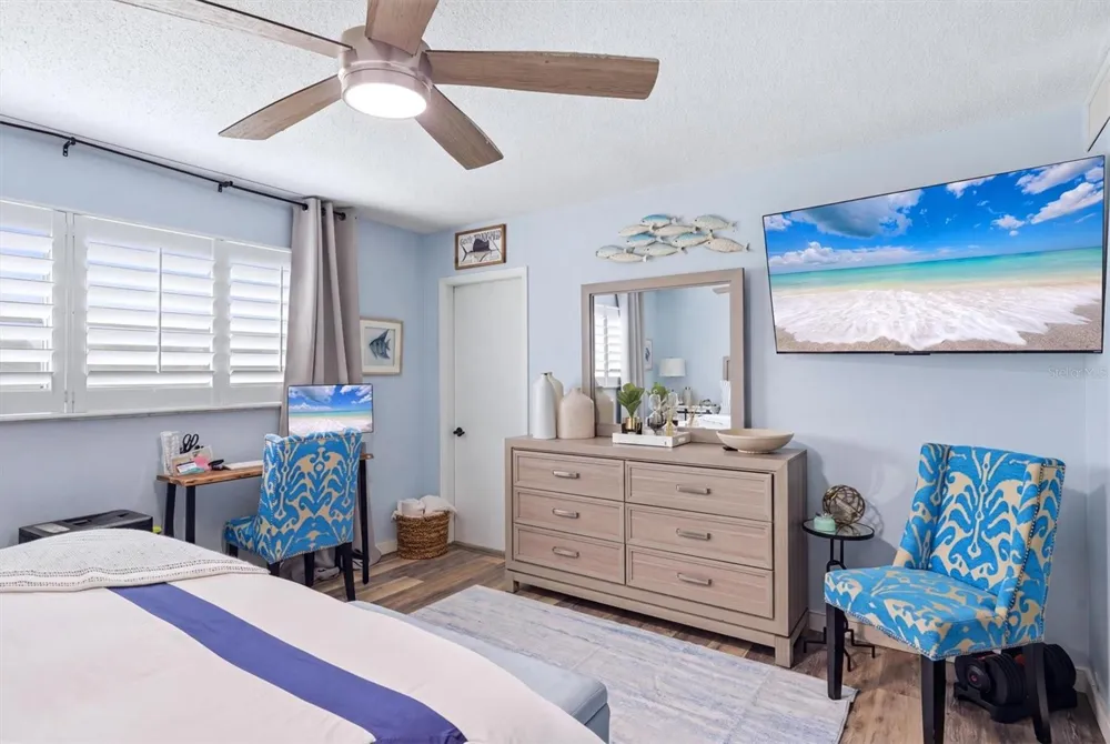 4040 IRONWOOD CIRCLE #304F Bradenton, FL 34209
