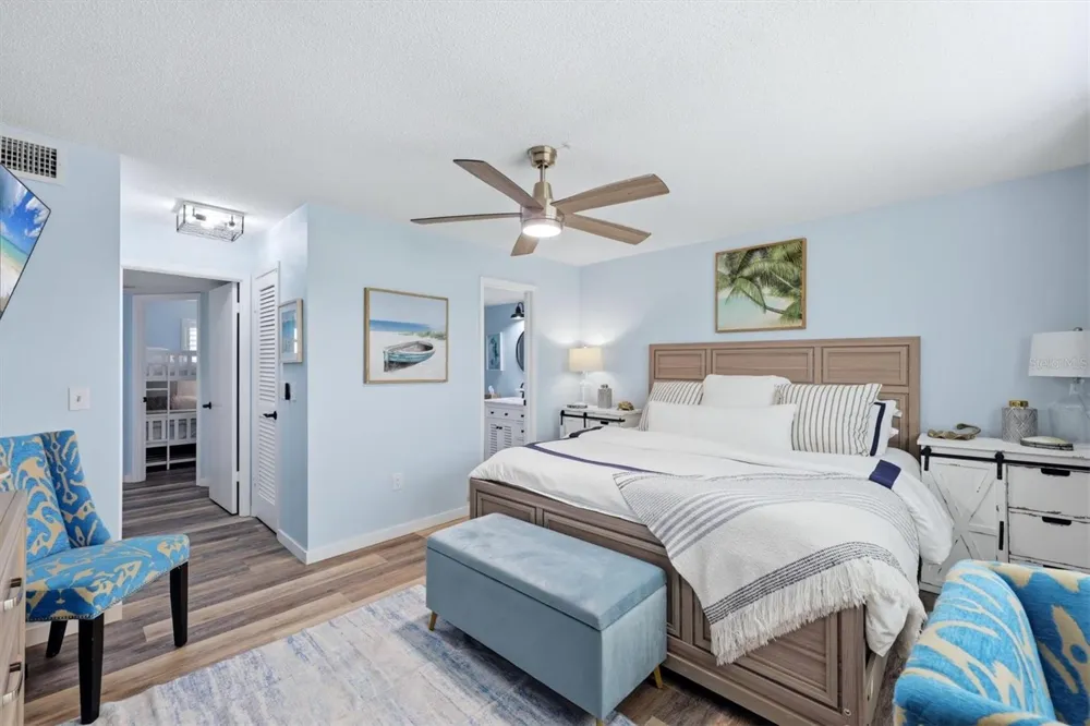 4040 IRONWOOD CIRCLE #304F Bradenton, FL 34209