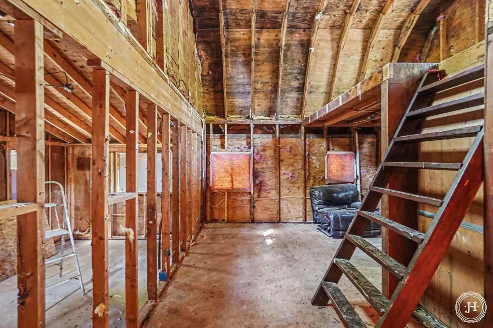 8260 W Horizon Drive Baldwin, MI 49304