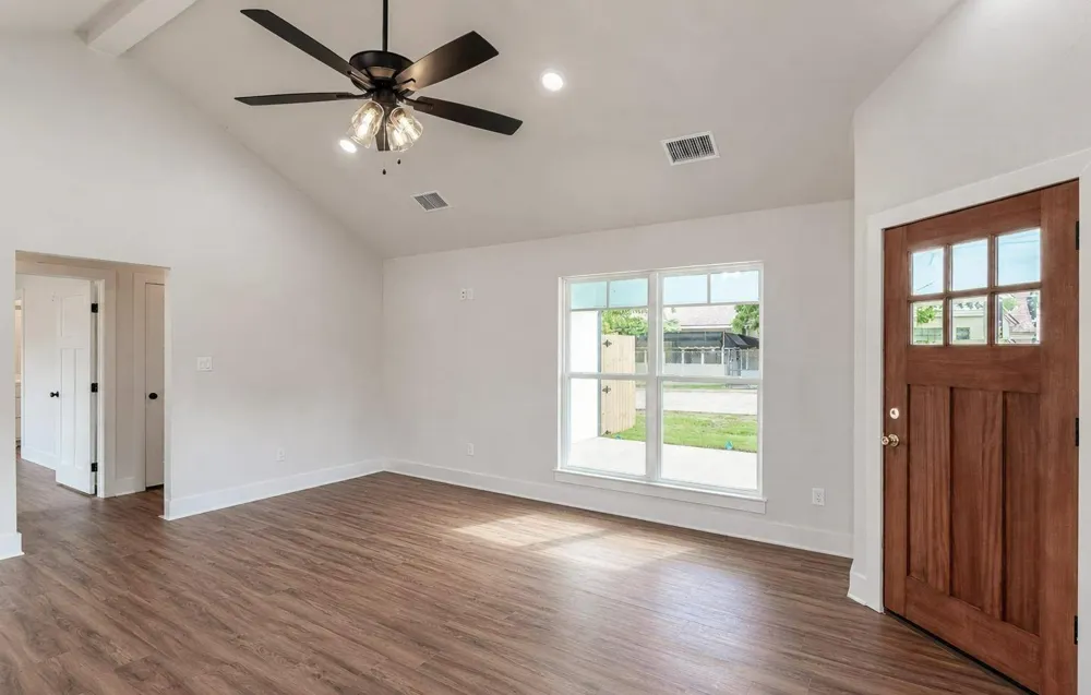 421 S Bonner Street Jacksonville, TX 75766