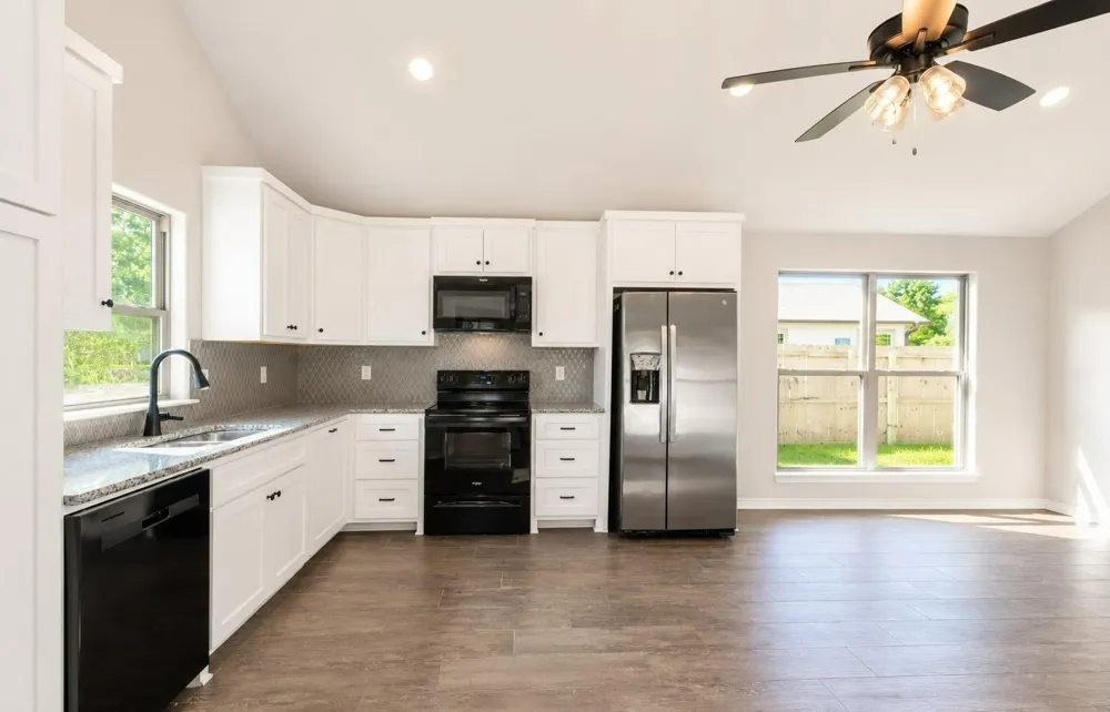 423 S Bonner Street Jacksonville, TX 75766