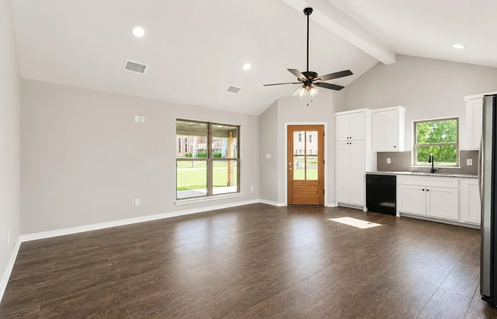 423 S Bonner Street Jacksonville, TX 75766