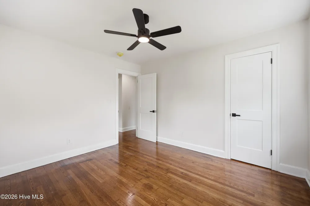 3222 North Contentnea Street Farmville, NC 27828