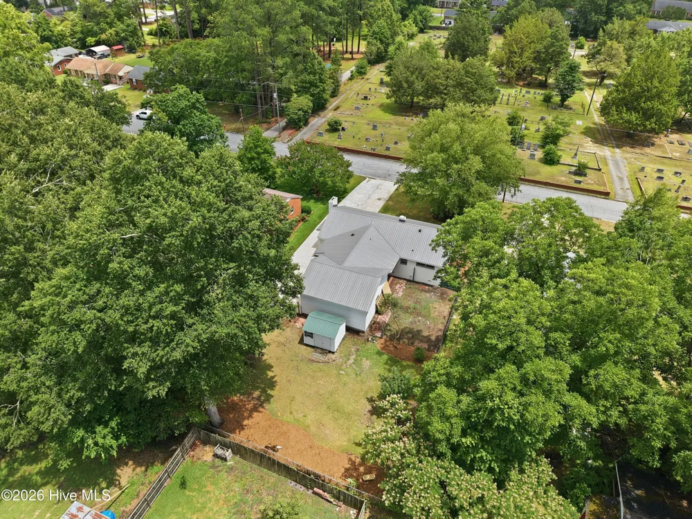 3222 North Contentnea Street Farmville, NC 27828
