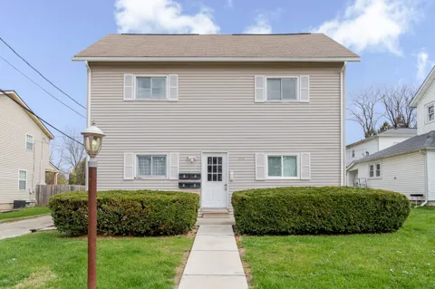 555 S Locust Street #3