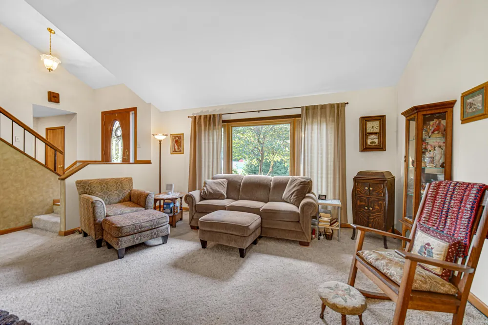 7888 W Applewood Drive La Porte, IN 46350