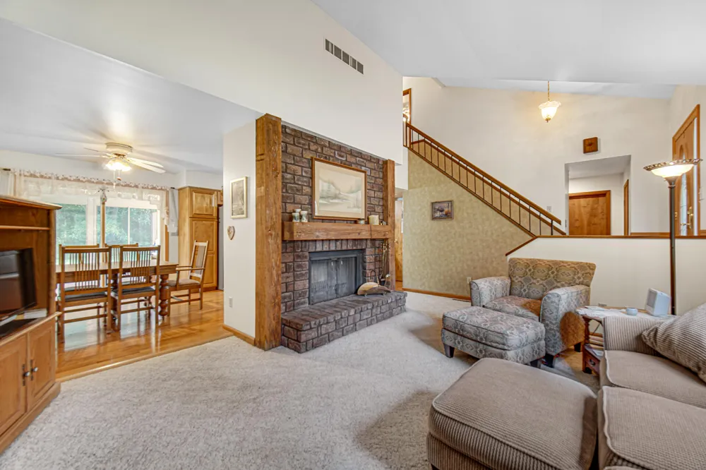 7888 W Applewood Drive La Porte, IN 46350