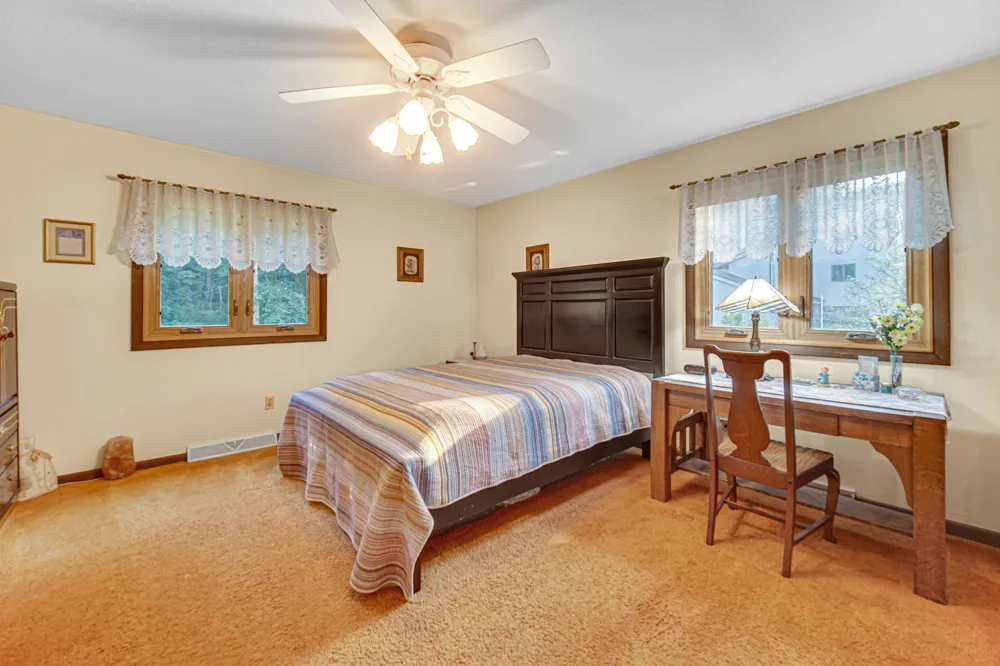 7888 W Applewood Drive La Porte, IN 46350