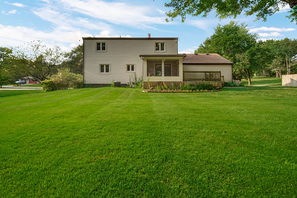7888 W Applewood Drive La Porte, IN 46350