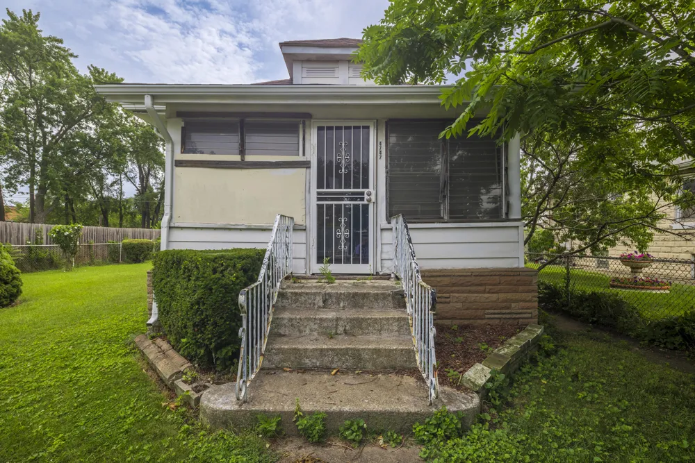 4747 Drummond Street East Chicago, IN 46312