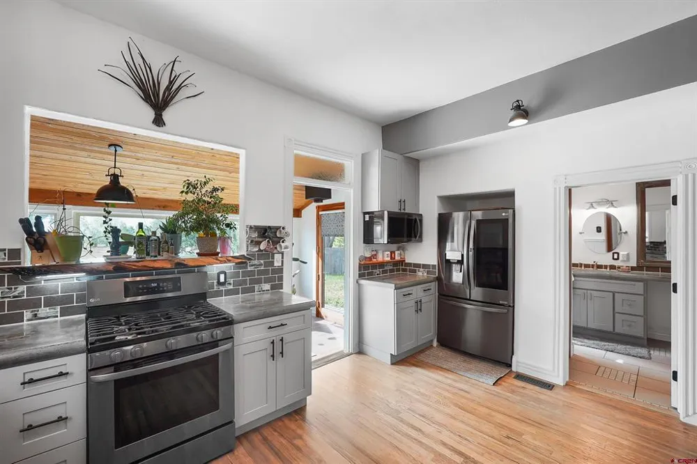 23 CR 222 Durango, CO 81303