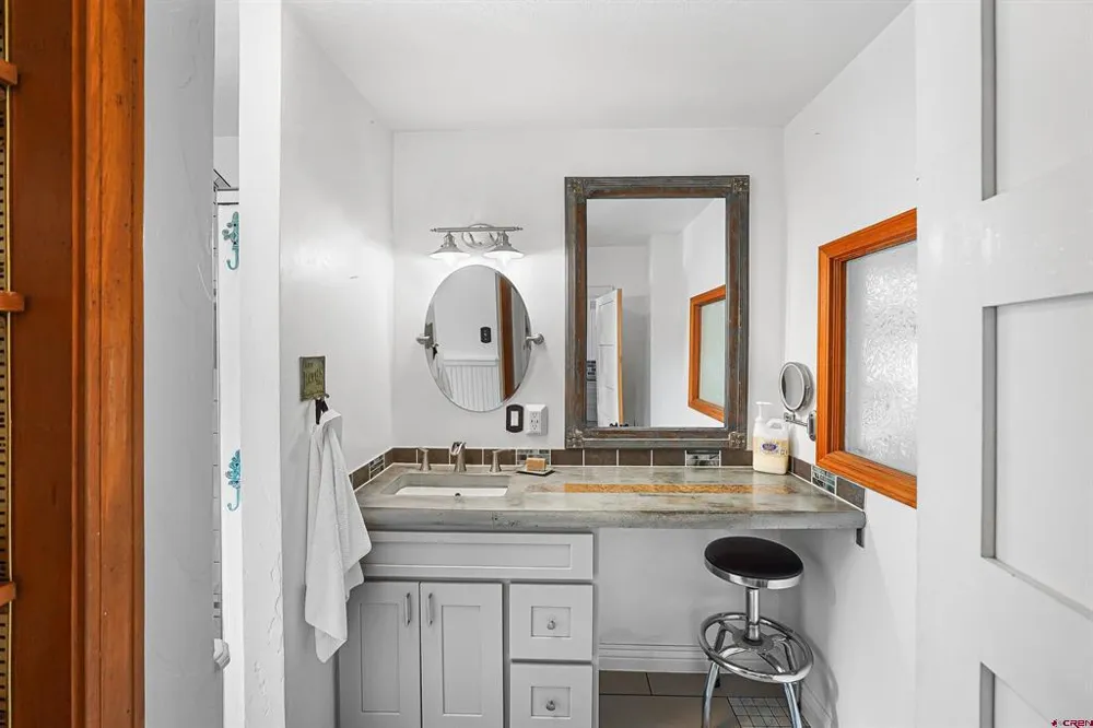 23 CR 222 Durango, CO 81303