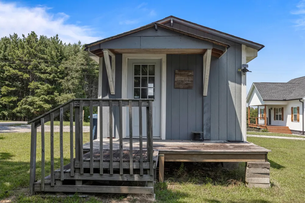 70 Cottage Lane Chickamauga, GA 30707