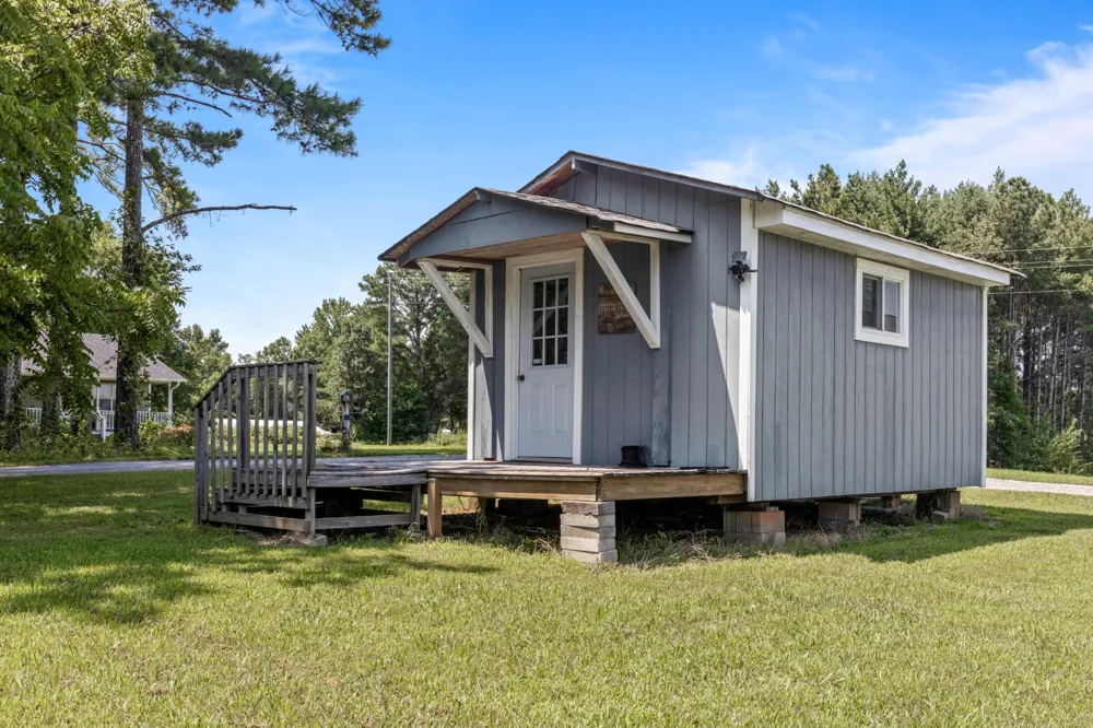70 Cottage Lane Chickamauga, GA 30707