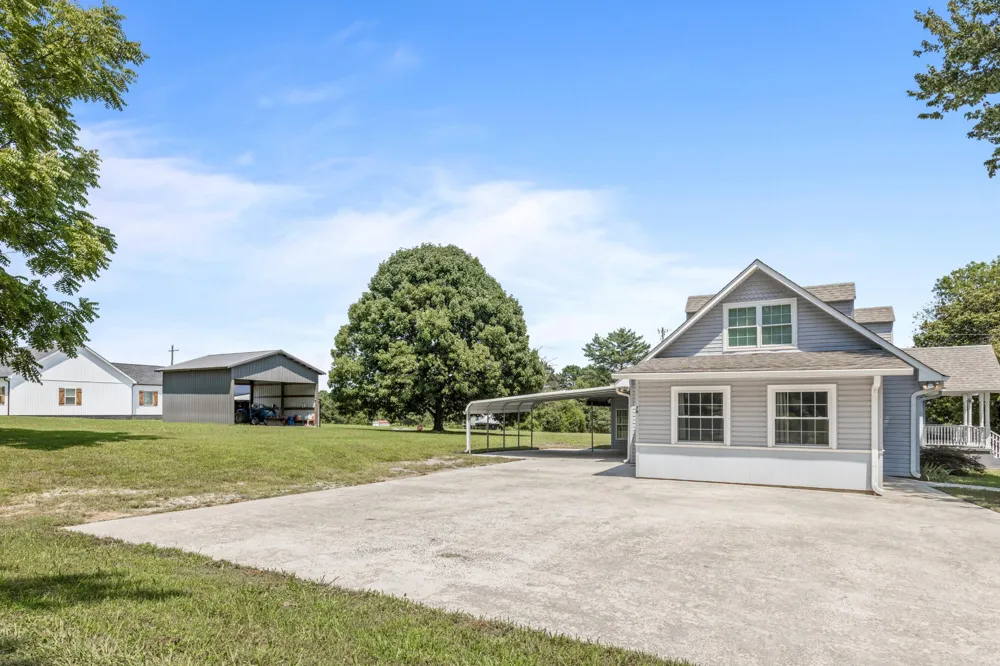 70 Cottage Lane Chickamauga, GA 30707