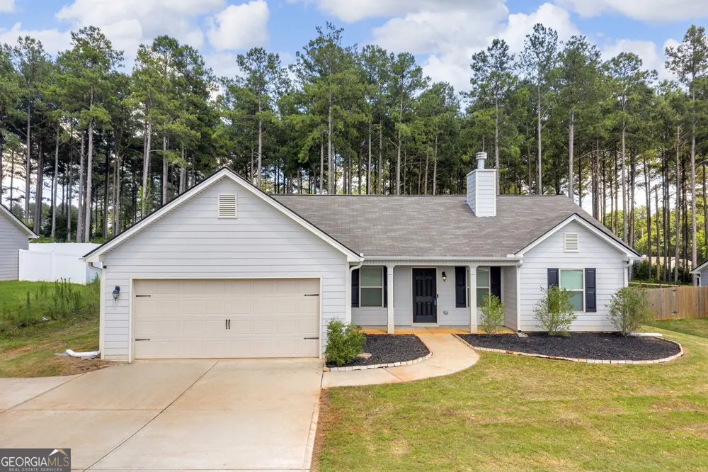 2832 Mount Hebron RD Hartwell, GA 30643