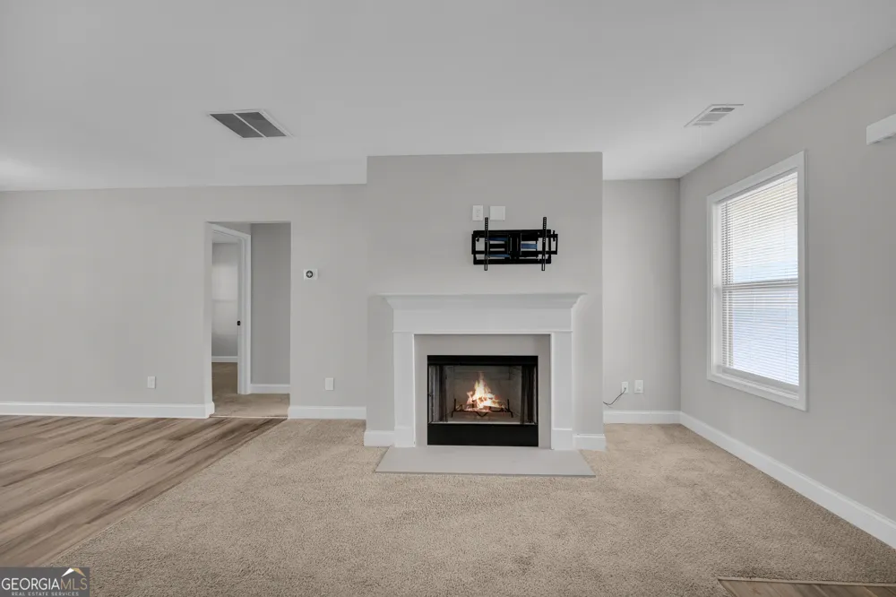 2832 Mount Hebron RD Hartwell, GA 30643