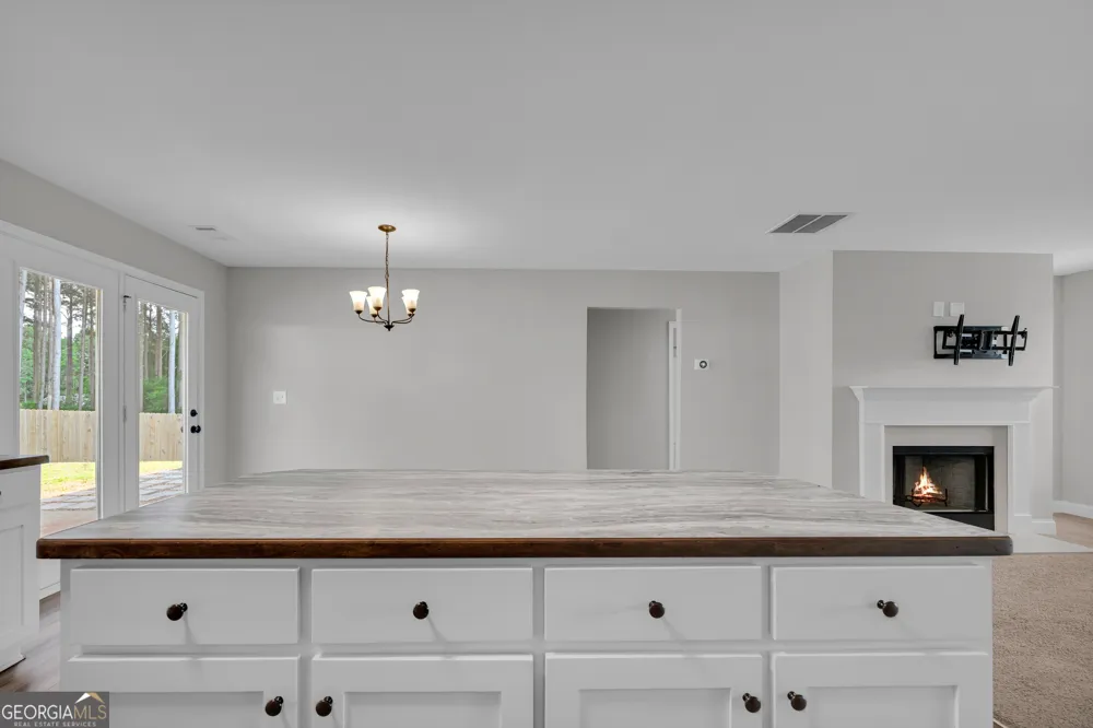2832 Mount Hebron RD Hartwell, GA 30643
