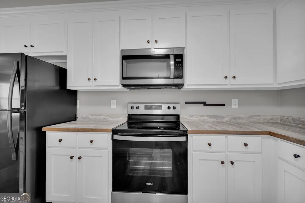 2832 Mount Hebron RD Hartwell, GA 30643