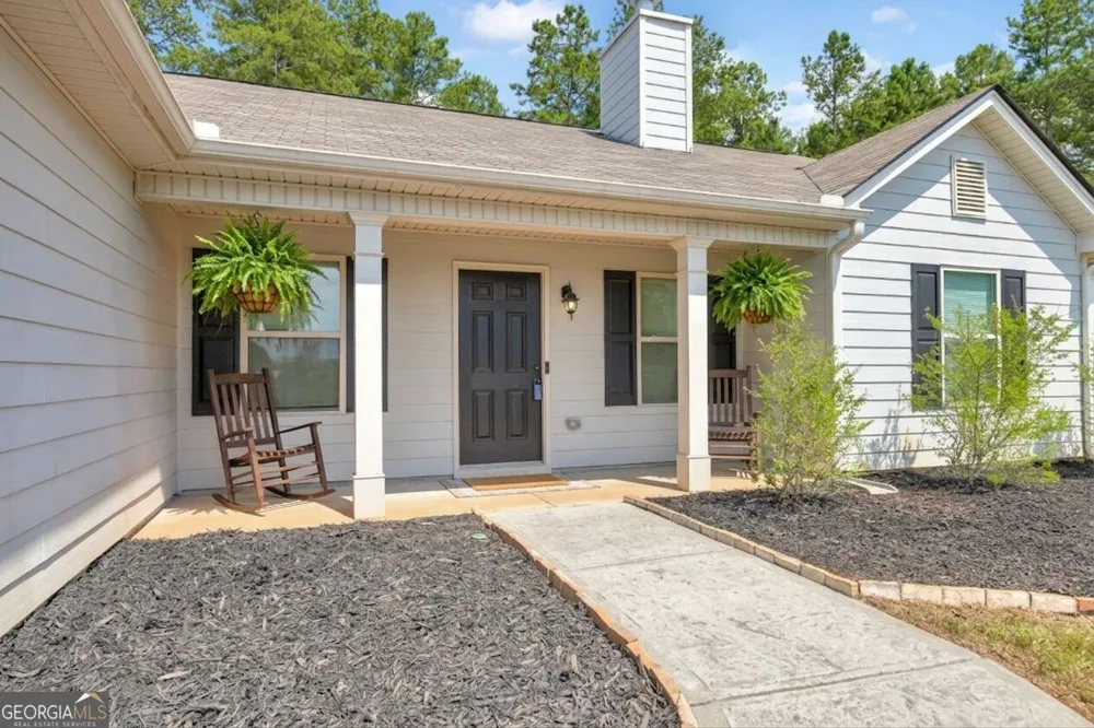 2832 Mount Hebron RD Hartwell, GA 30643