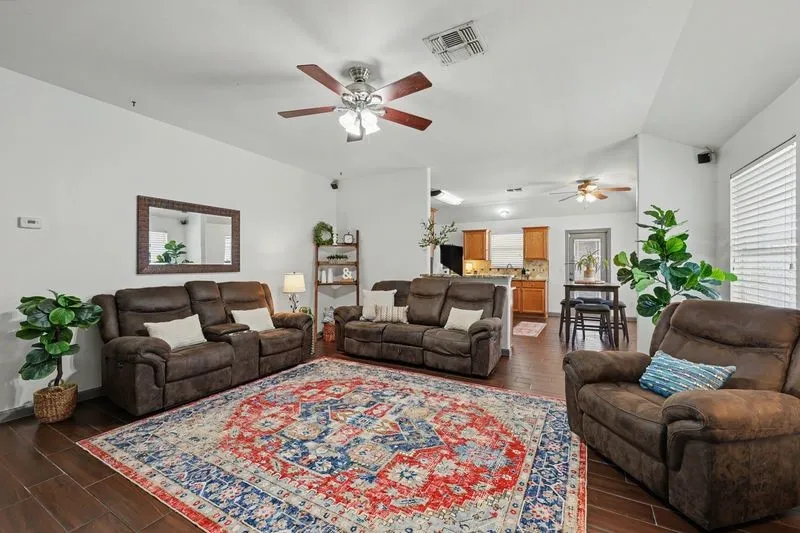 1126 Cupertino Street Portland, TX 78374