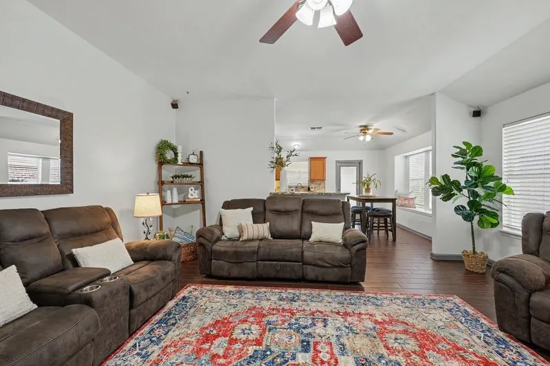 1126 Cupertino Street Portland, TX 78374
