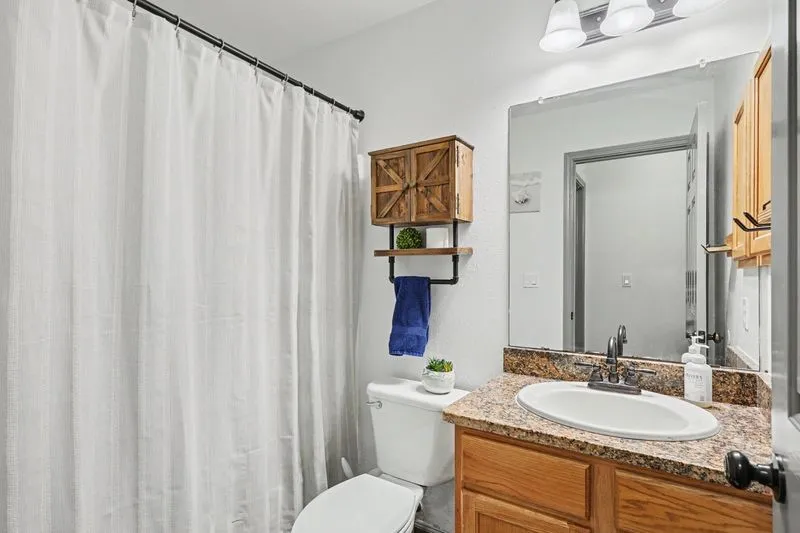1126 Cupertino Street Portland, TX 78374