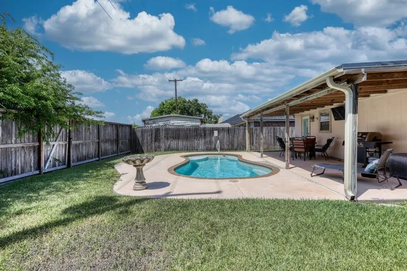 1126 Cupertino Street Portland, TX 78374
