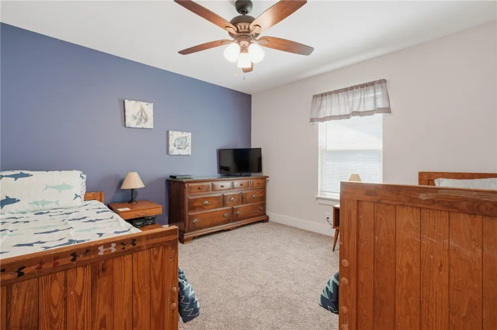 128 Palm Drive Rockport, TX 78382