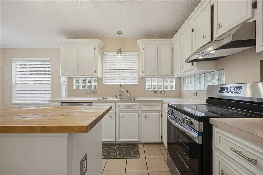 5106 Cavendish Drive Corpus Christi, TX 78413