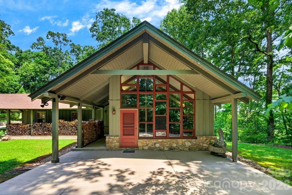 760 Glenn Bridge Road Arden, NC 28704