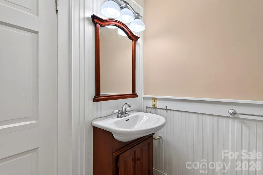 760 Glenn Bridge Road Arden, NC 28704