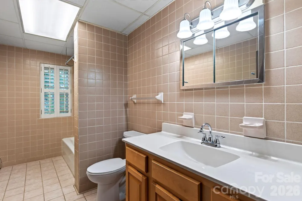 760 Glenn Bridge Road Arden, NC 28704