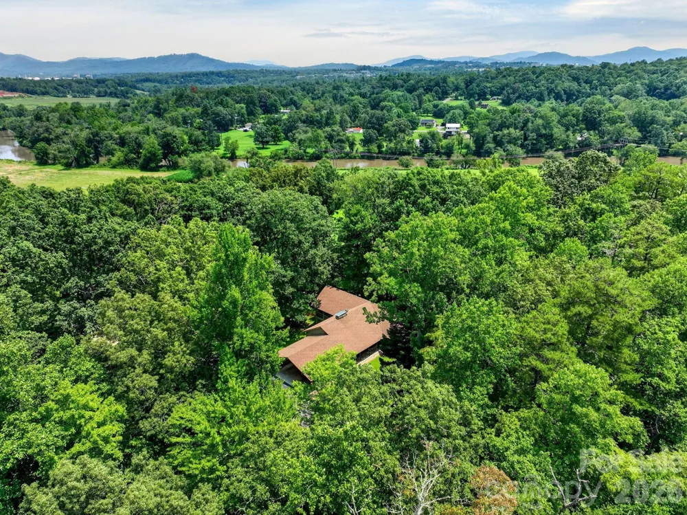 760 Glenn Bridge Road Arden, NC 28704