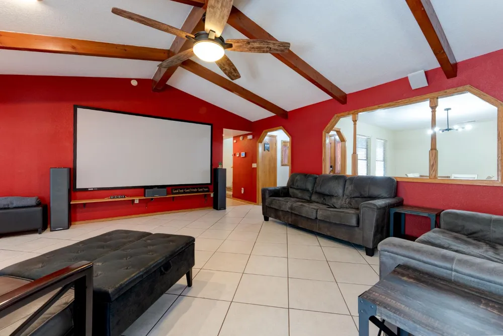 514 Balmoral Drive Porterville, CA 93257