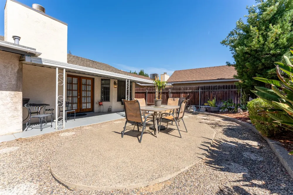 514 Balmoral Drive Porterville, CA 93257