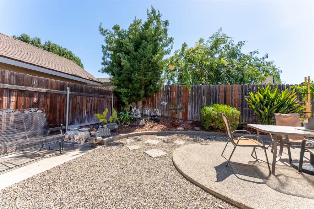 514 Balmoral Drive Porterville, CA 93257