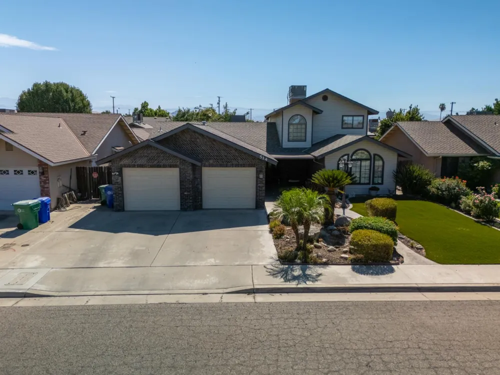 514 Balmoral Drive Porterville, CA 93257
