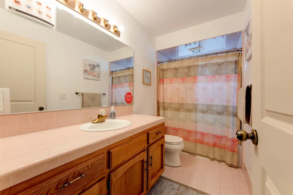 514 Balmoral Drive Porterville, CA 93257