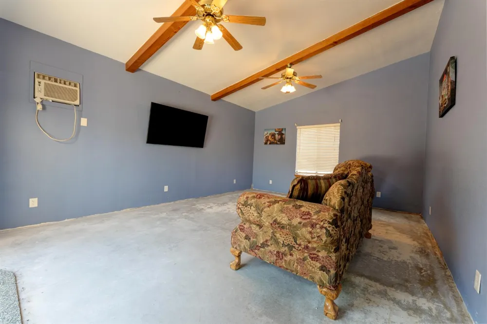 514 Balmoral Drive Porterville, CA 93257