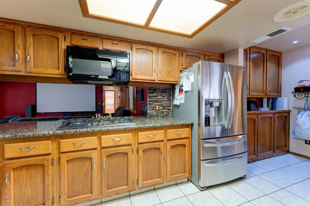 514 Balmoral Drive Porterville, CA 93257