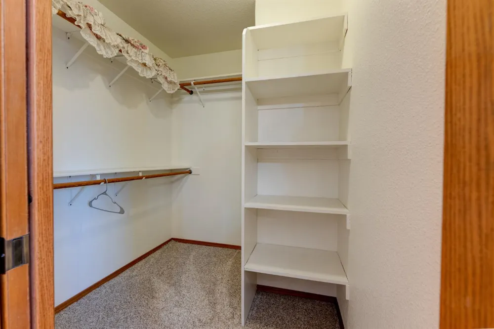 514 Balmoral Drive Porterville, CA 93257