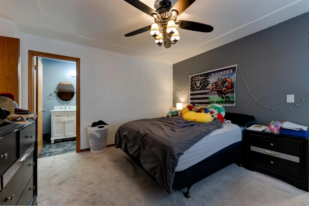 514 Balmoral Drive Porterville, CA 93257