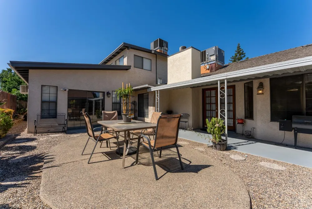 514 Balmoral Drive Porterville, CA 93257