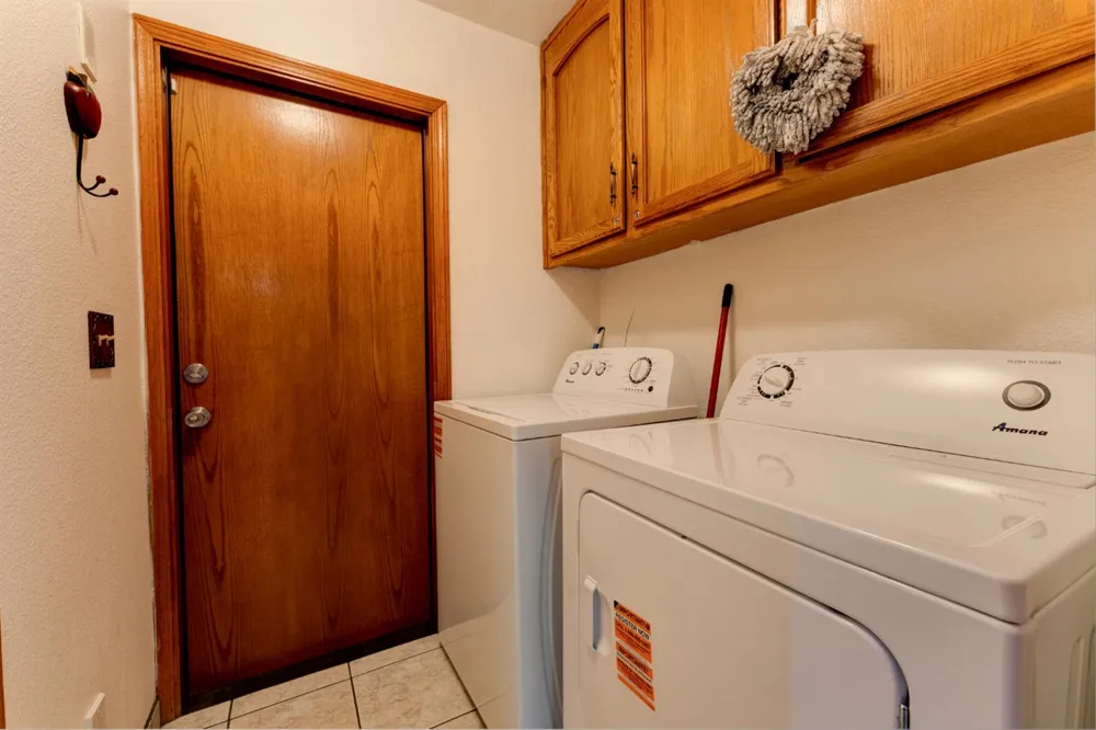 514 Balmoral Drive Porterville, CA 93257