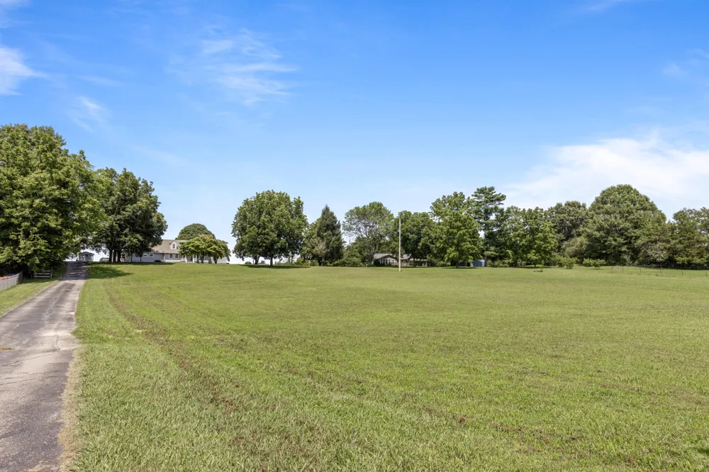 70 Cottage Lane Chickamauga, GA 30707