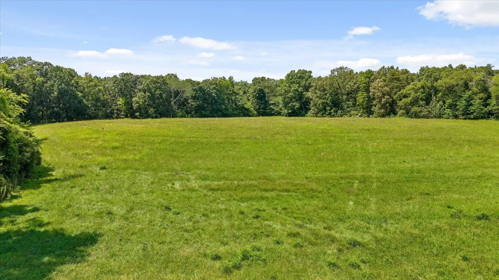 4329 Ga 301 Highway Trenton, GA 30752