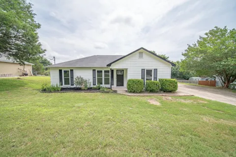 54 Lee Road 0918
